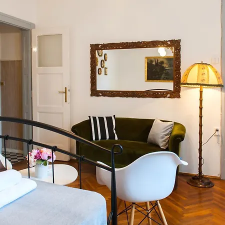 Liliana Apartment Split